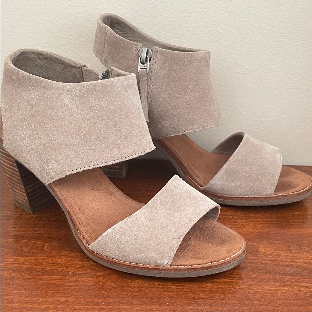 Toms Taupe Open-Toe Heels